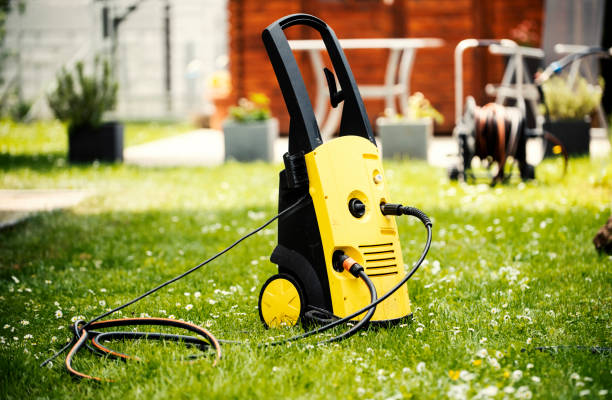Best Roof Washing  in Loomis, CA